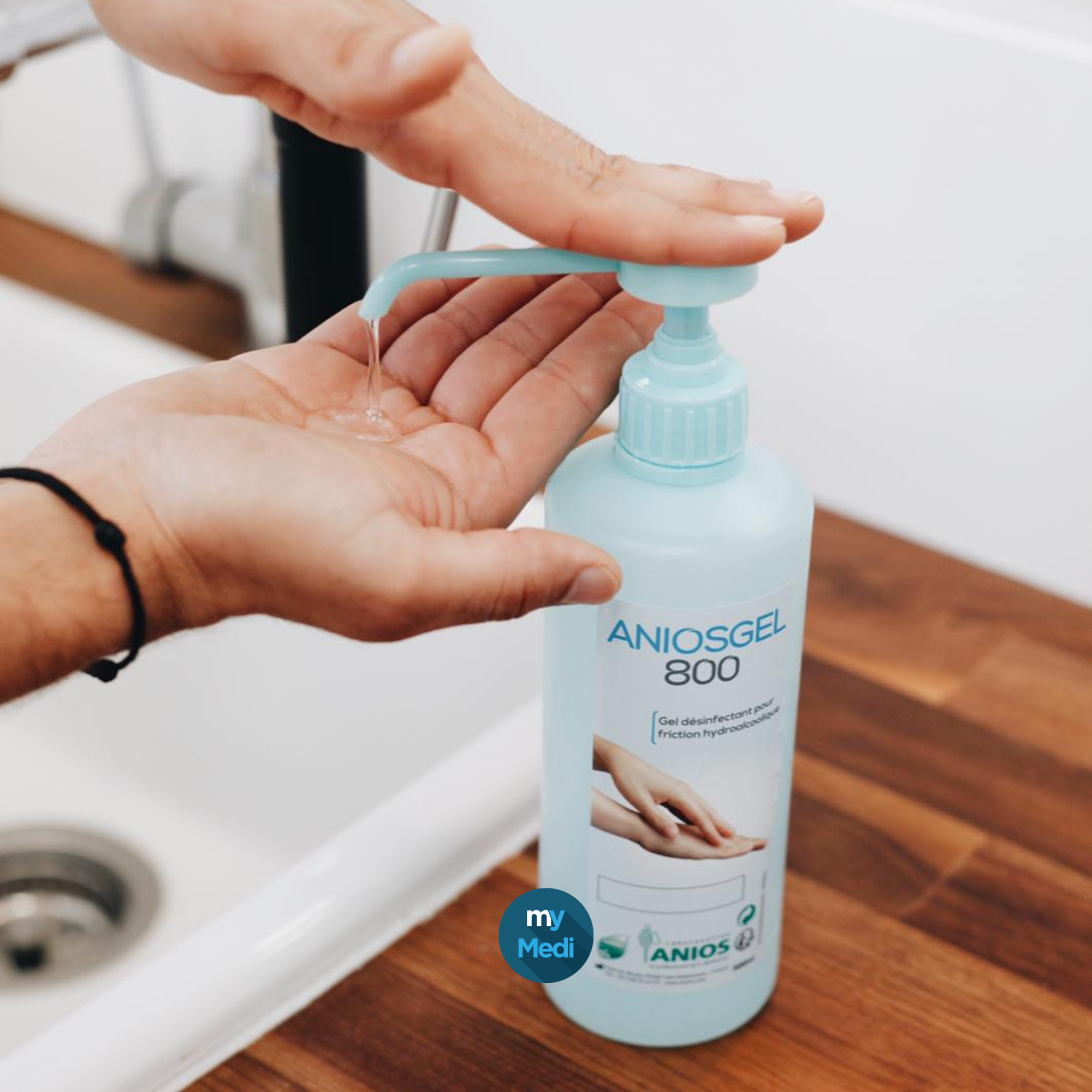 Désinfection des mains pour salons de tatouage