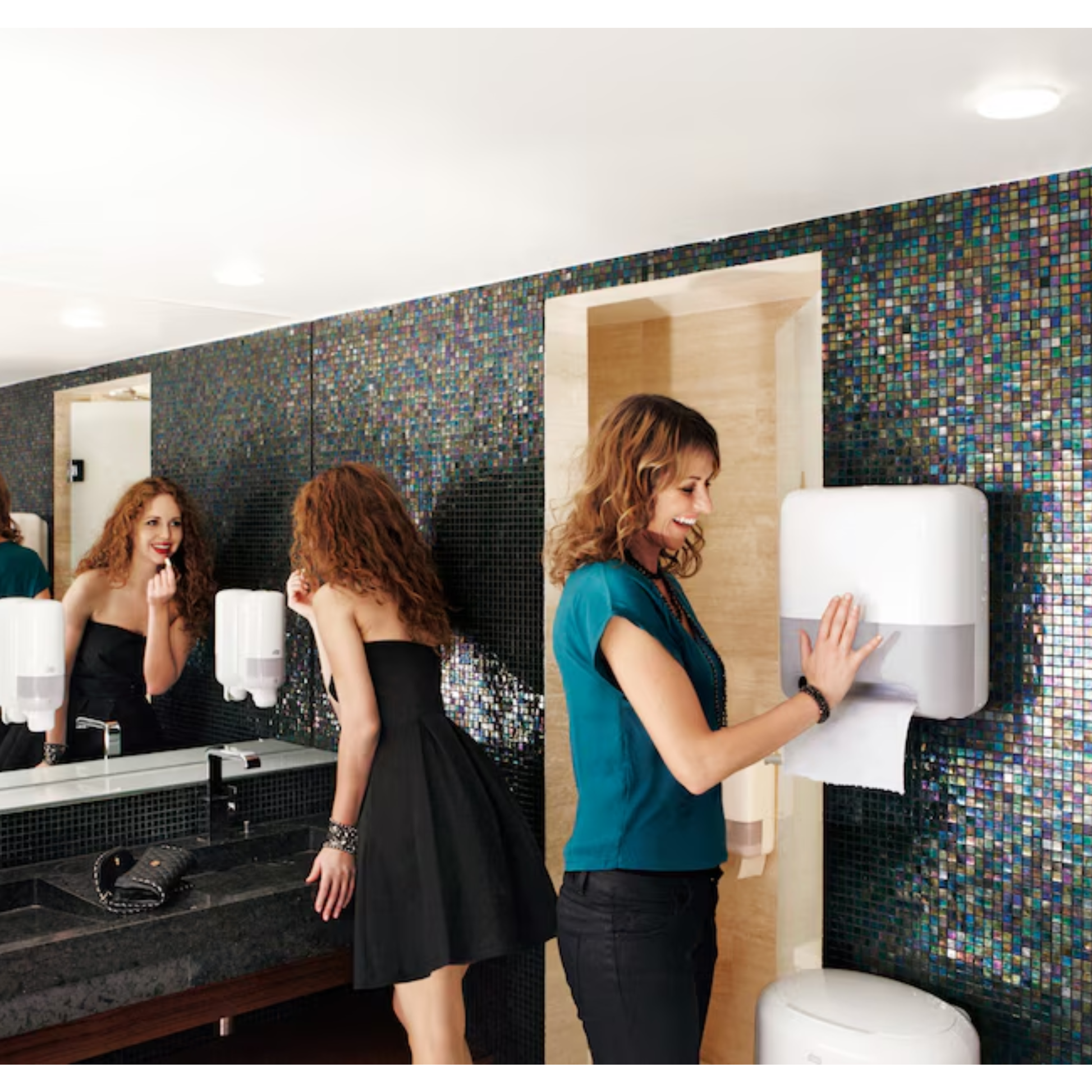 Distributeur automatique pour Essuie-mains rouleau blanc Tork Matic - TORK - My Médical