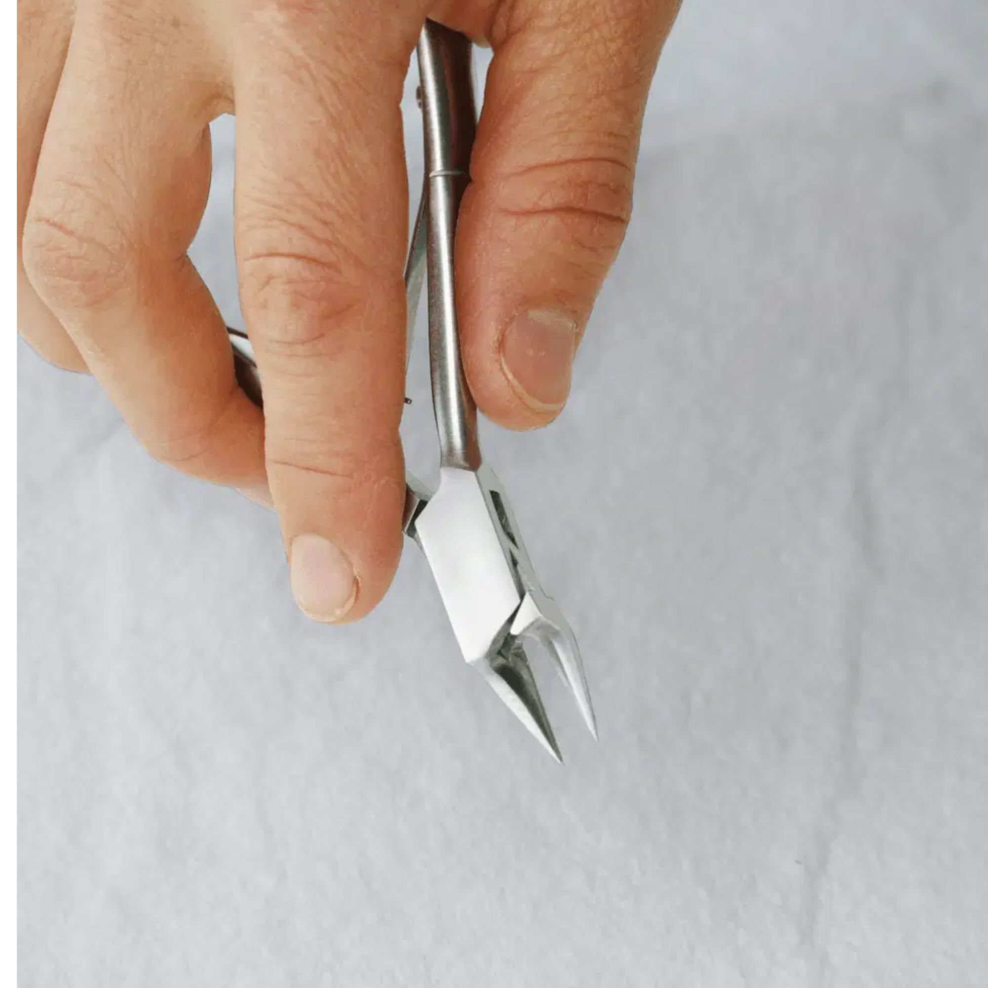 Pince à ongles - Coupe droite 18 mm - Mors plats et fins - 13 cm - Ruck - My Médical