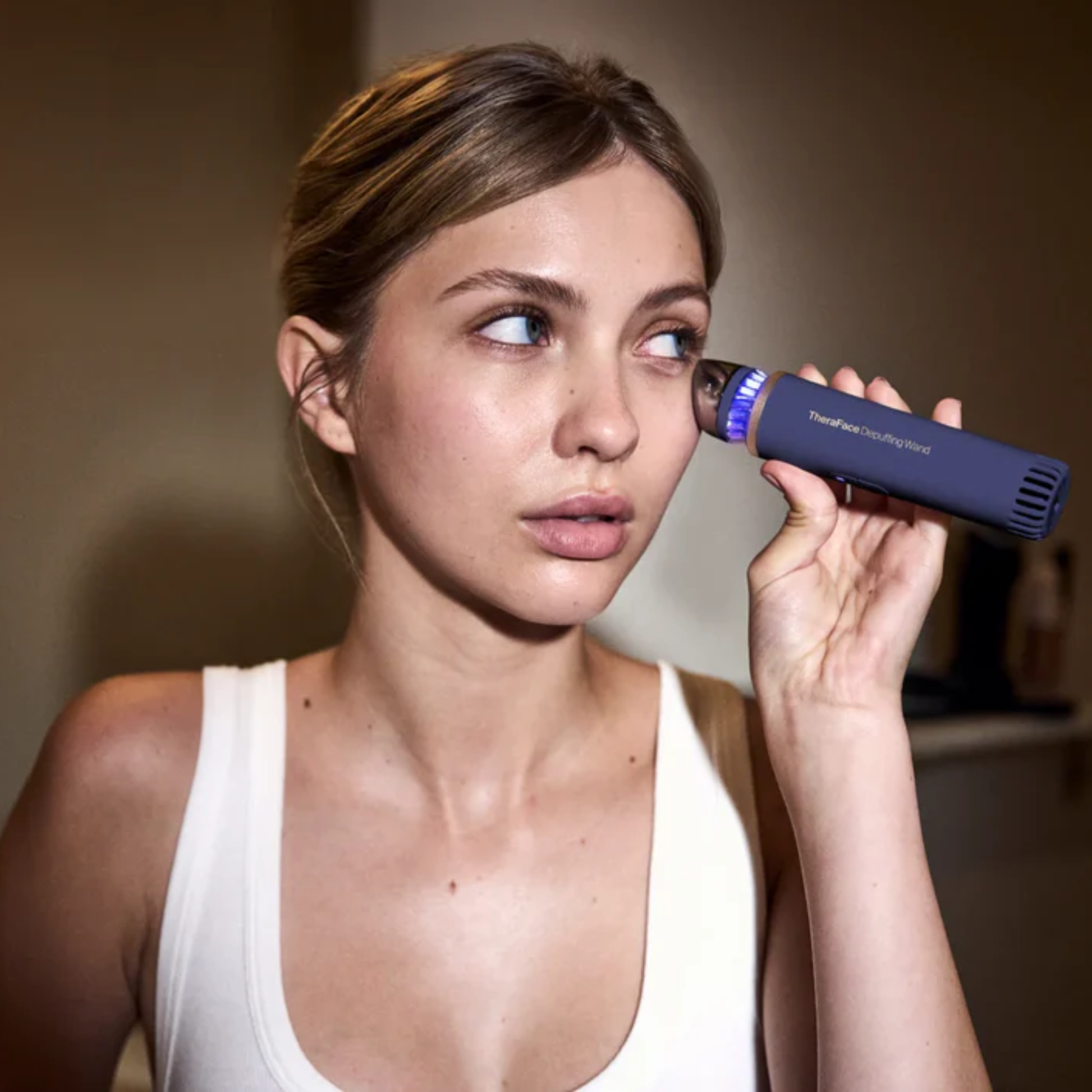 TheraFace Depuffing Wand - soin du visage - chaud/froid - 2 coloris - Therabody - My Médical