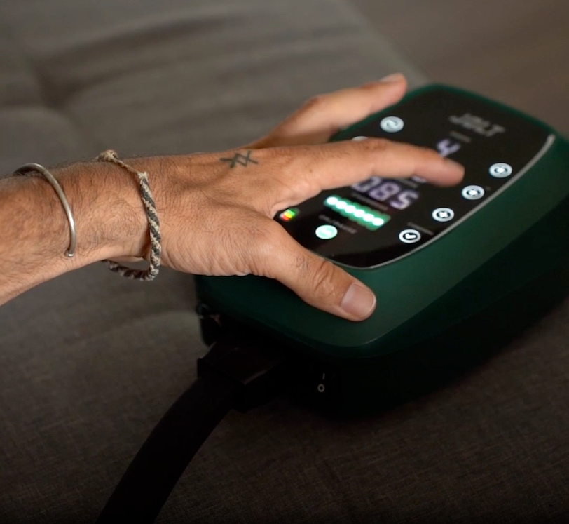 Charger la vidéo : Bottes de pressothérapie - Pack complet - 3 tailles - Jolt Boots