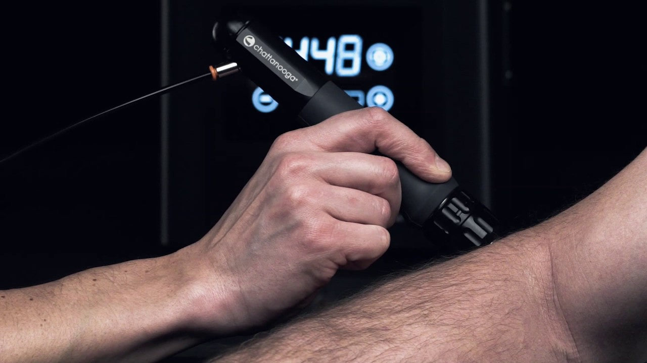 Charger la vidéo : Intelect® RPW Lite Ondes de choc - Chattanooga®